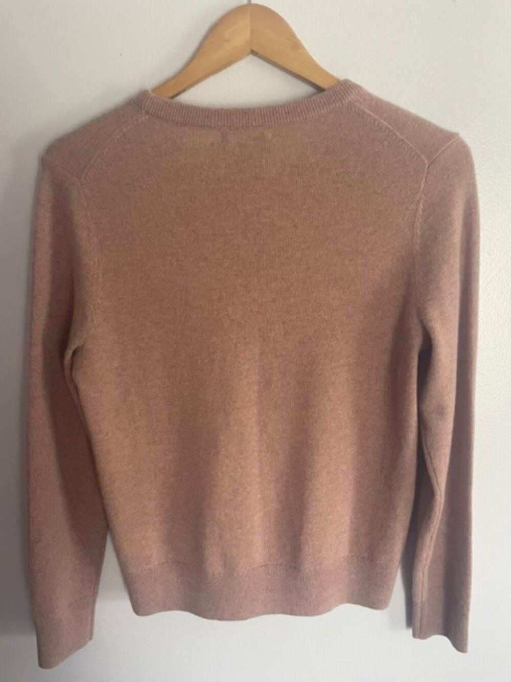 NWOT-100% Mongolian Cashmere (Quince) Size S - Picture 3 of 3